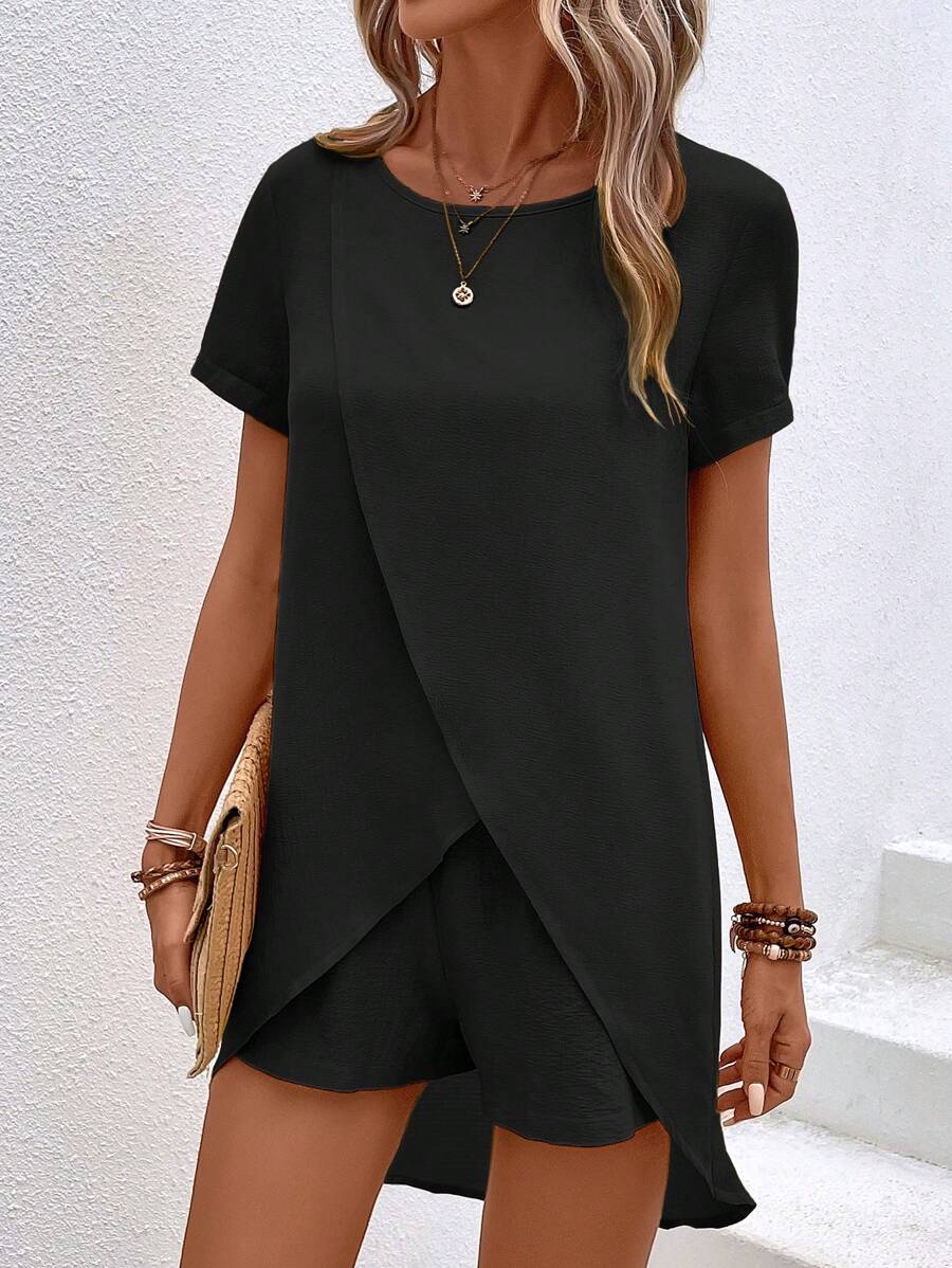 Conjunto Serena Blusa Bainha Enrolada e Shorts