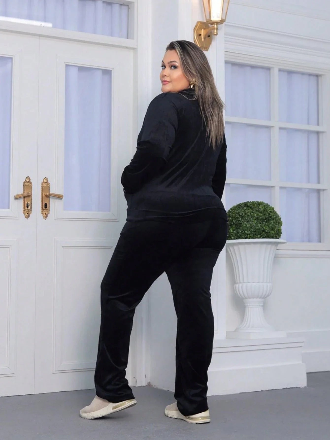 Conjunto de Veludo Feminino Plus Size - Nelima