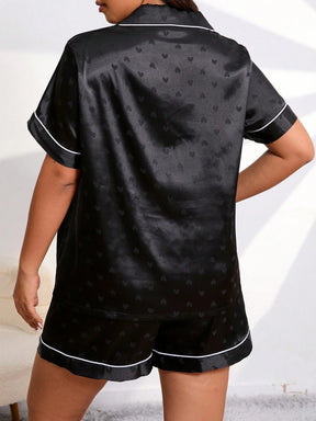 Pijama de Cetim Plus Size Preto Nelima – Conforto e Elegância para suas Noites