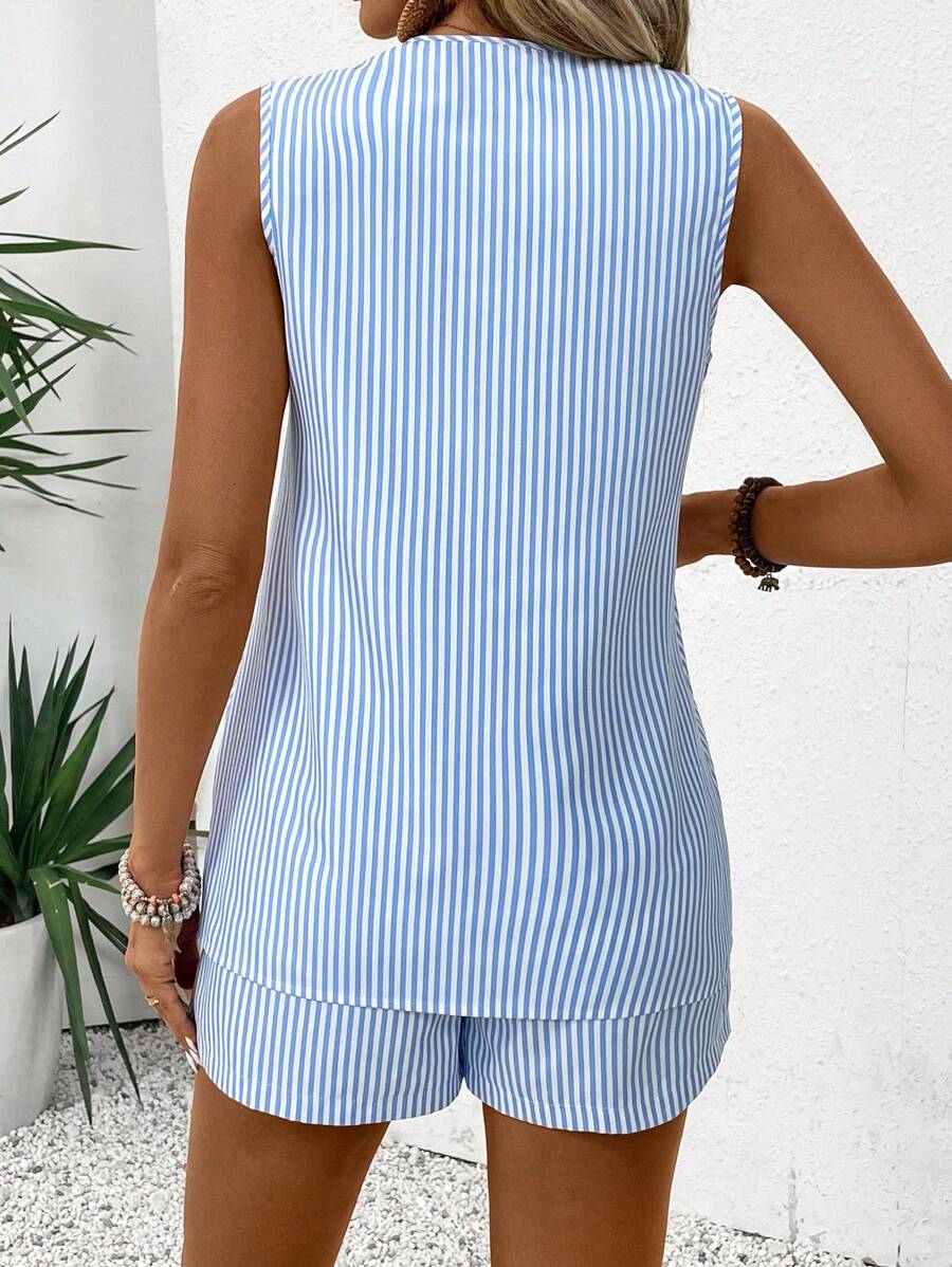 Conjunto Serena Listrado Regata e Shorts