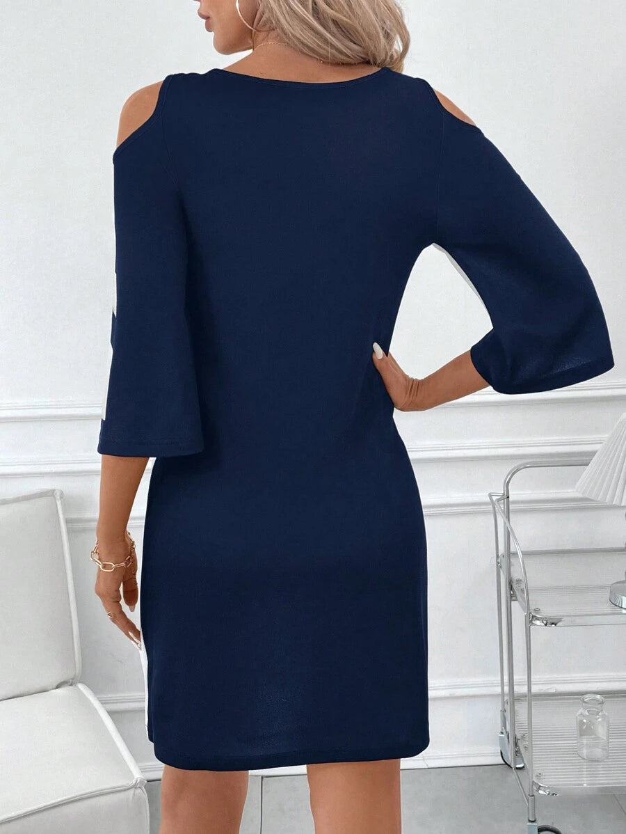 Vestido Laura Elegante Curto Ombros de Fora Floral