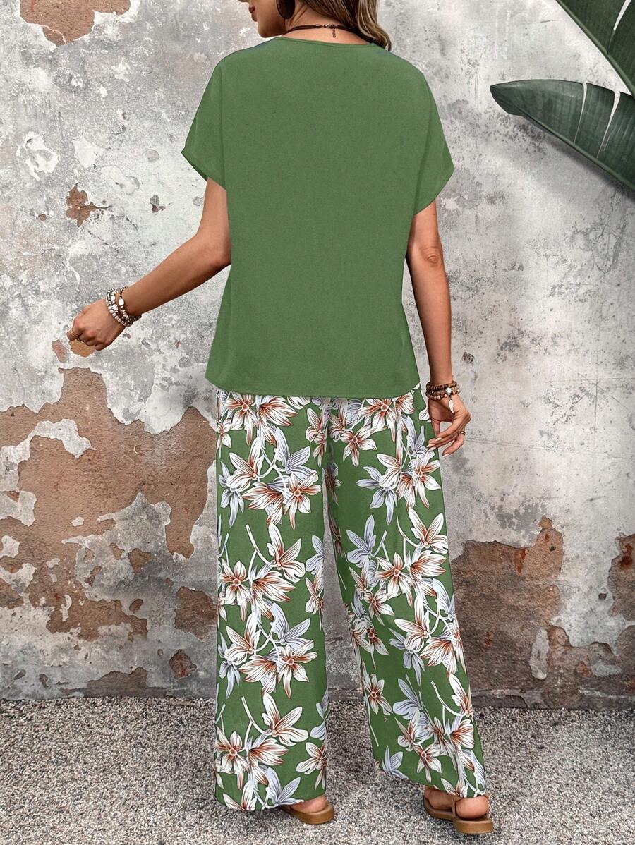 Conjunto Serena Blusa Lisa e Calça Pantalona Floral