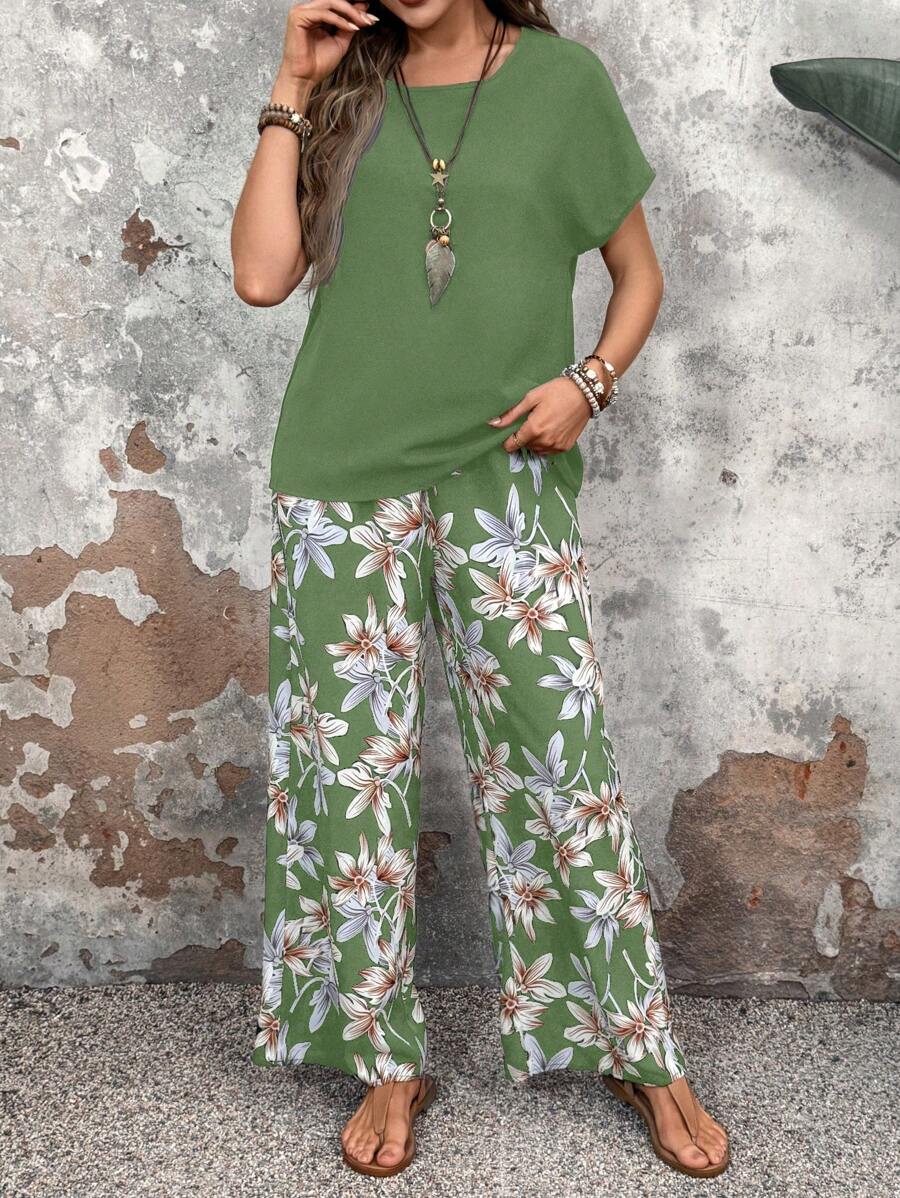 Conjunto Serena Blusa Lisa e Calça Pantalona Floral