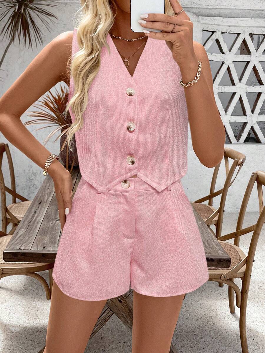 Conjunto Olivia Colete e Shorts Assimétrico