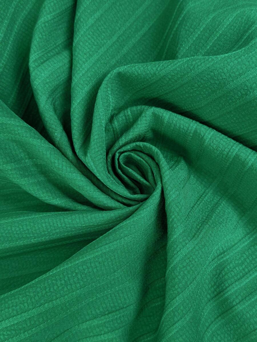 Macaquinho Laura Casual Jacquard Decote V