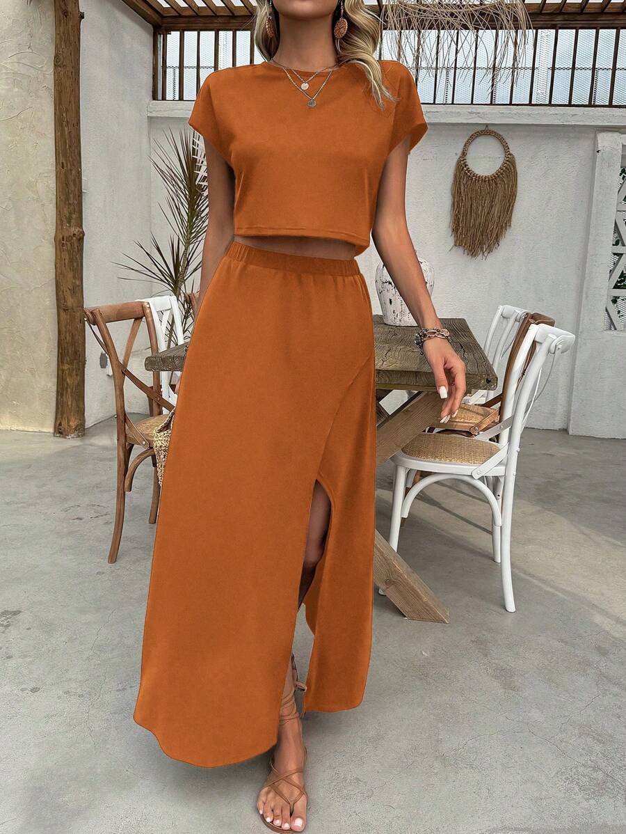 Conjunto Serena Top Cropped e Saia Fenda Alta