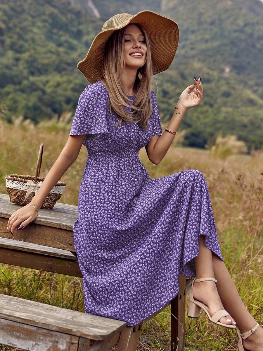 Vestido Aurora Boho Midi Floral Manga Curta