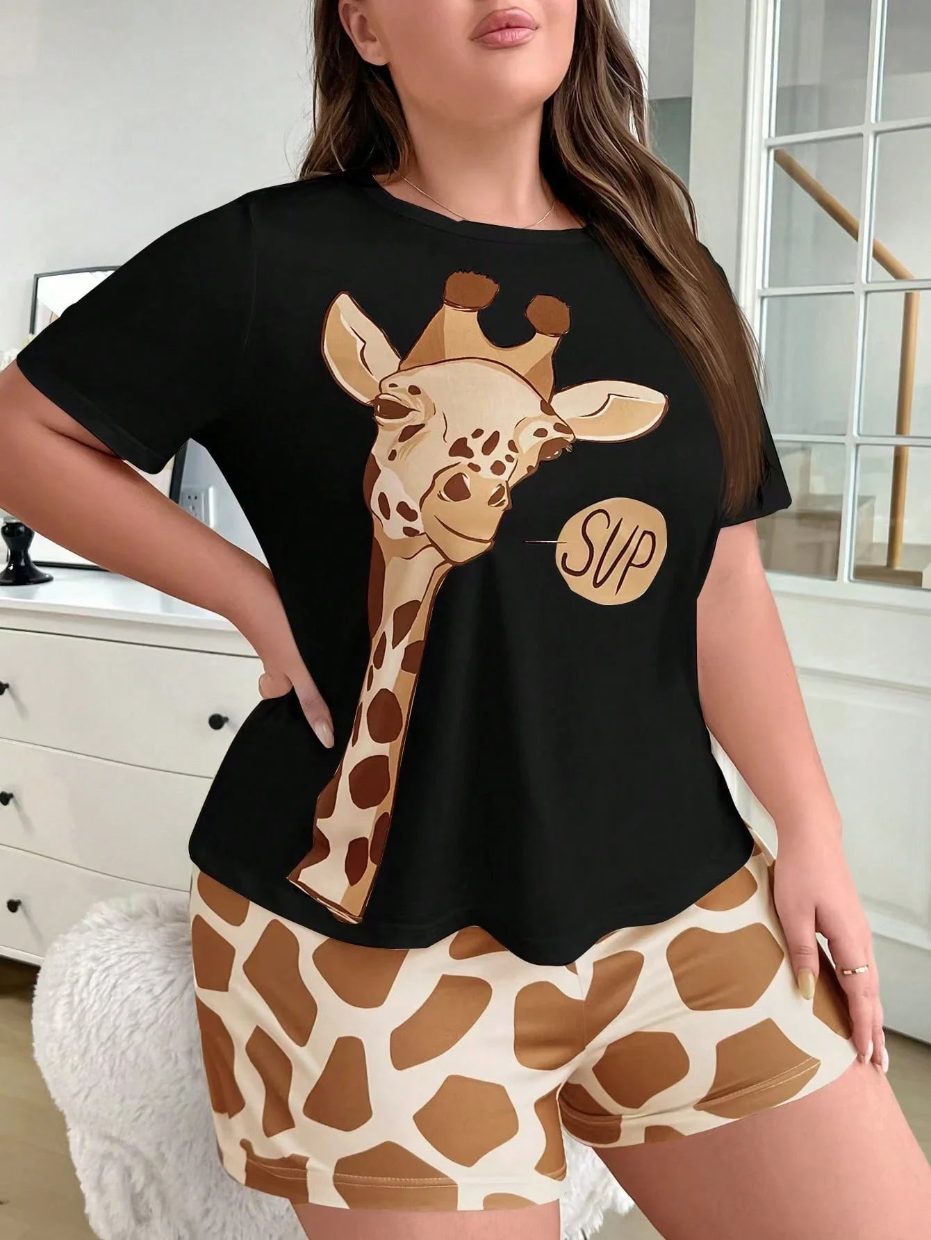 Pijama Plus Size Feminino Estampa de Girafa – Conforto e Diversão Nelima Moda (G1 ao G5)