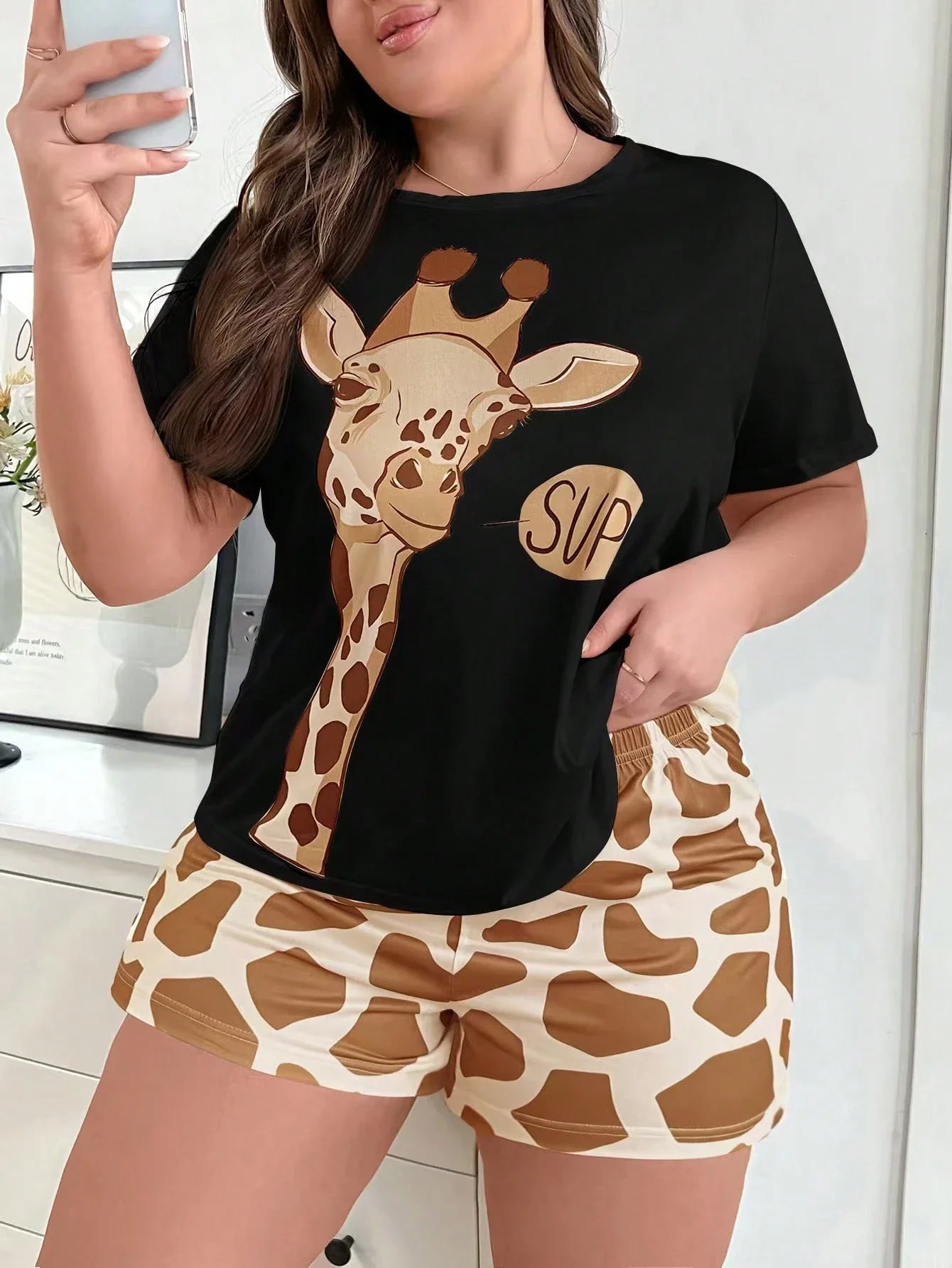 Pijama Plus Size Feminino Estampa de Girafa – Conforto e Diversão Nelima Moda (G1 ao G5)