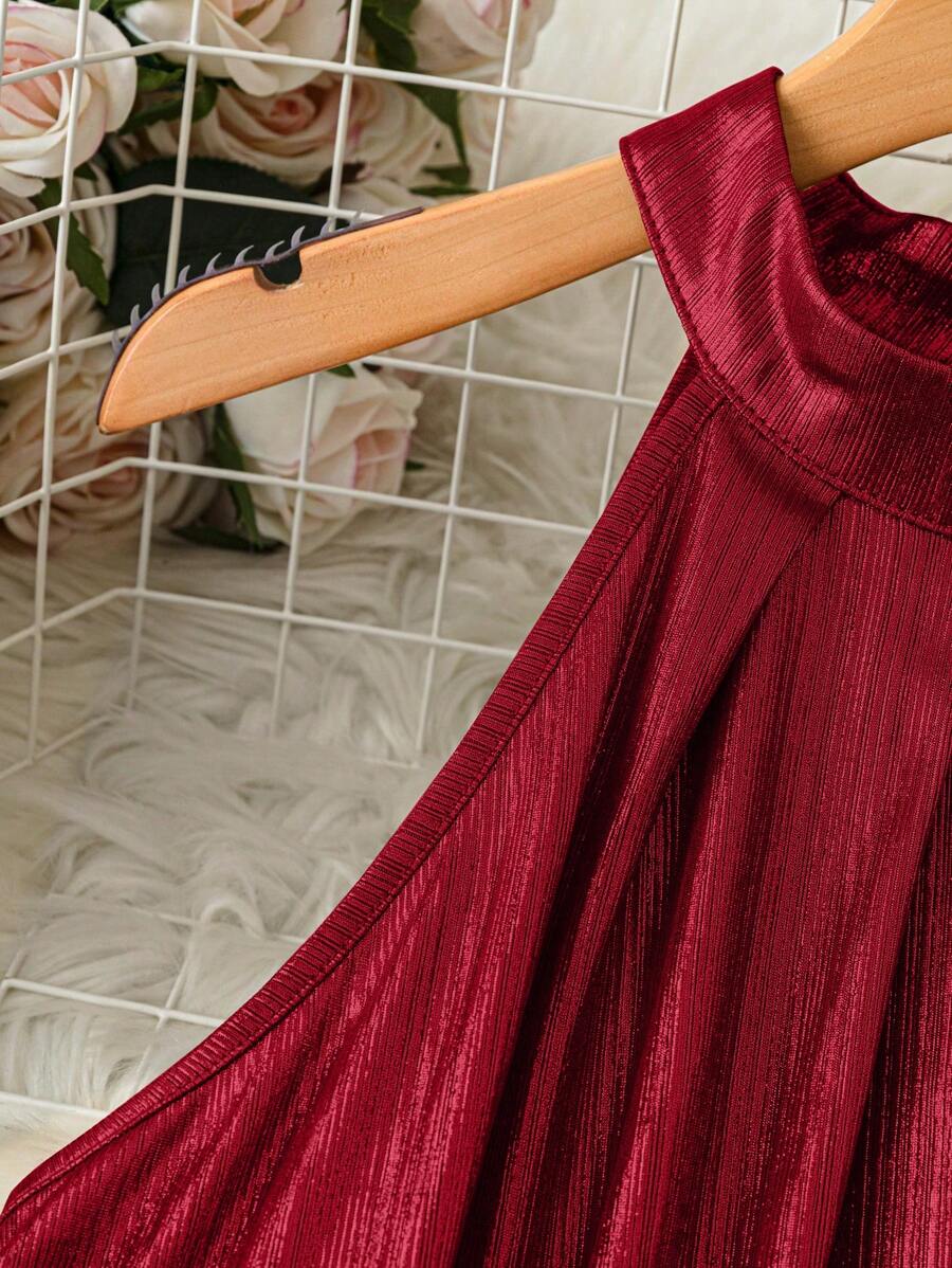 Vestido Aurora Elegante Curto Frente Única Dourado