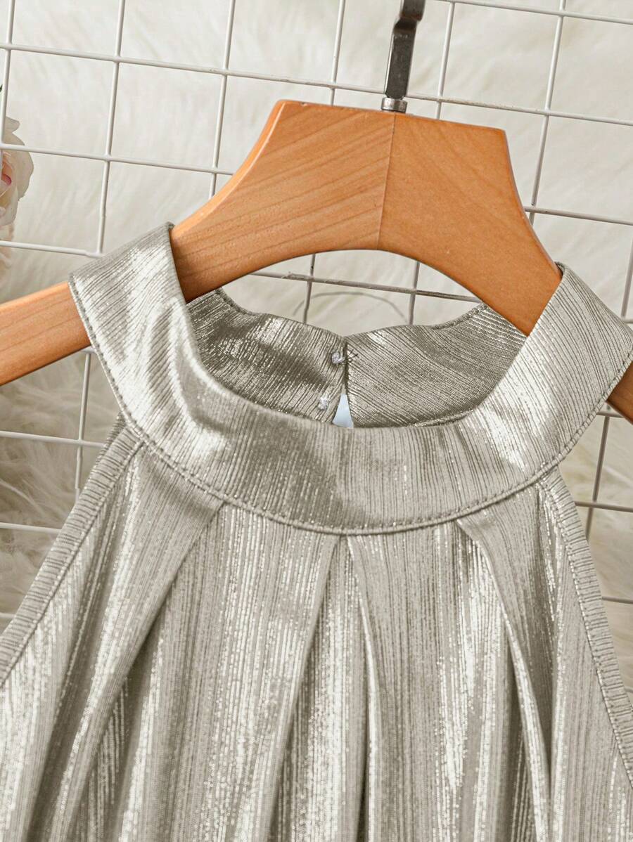 Vestido Aurora Elegante Curto Frente Única Dourado