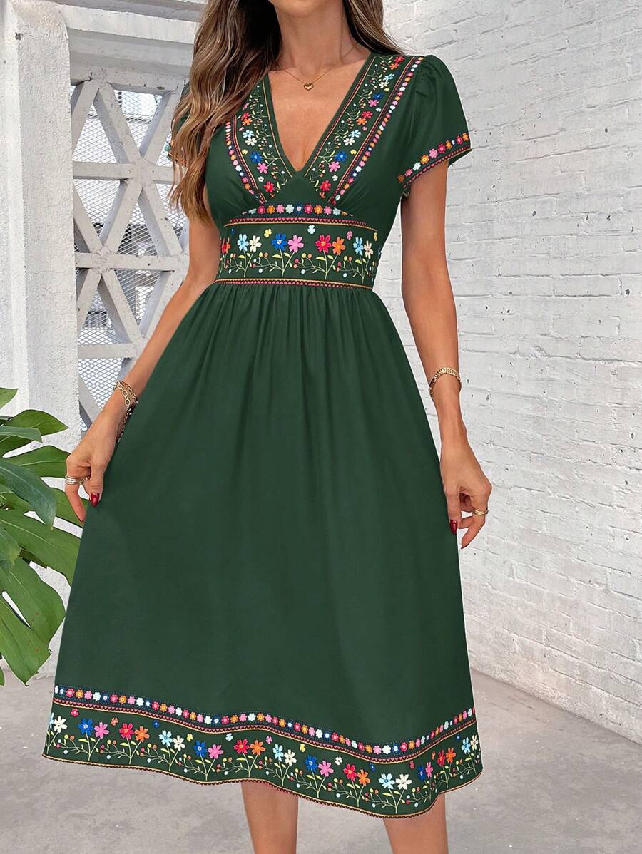 Vestido Clara Boho Midi Decote V Retrô