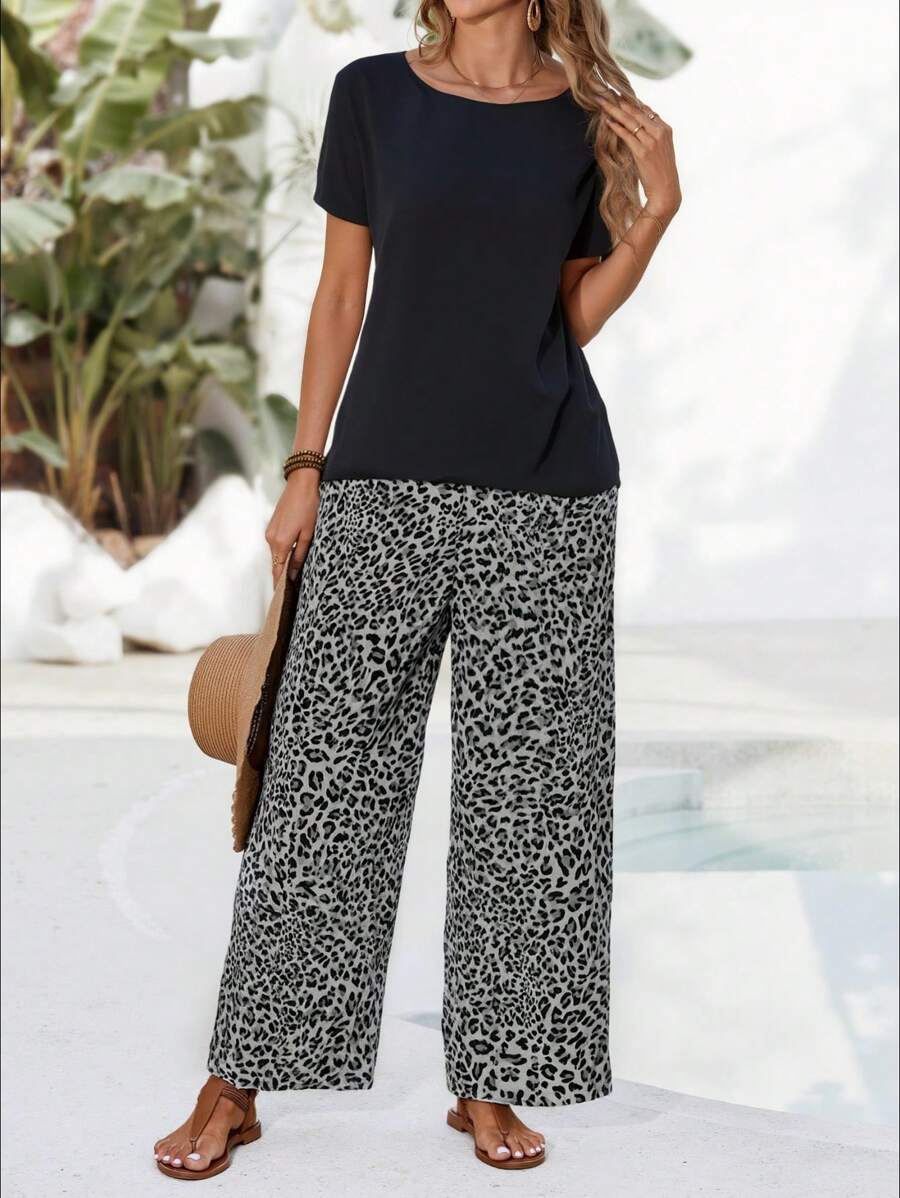 Conjunto Serena Blusa Lisa e Calça Pantalona Floral