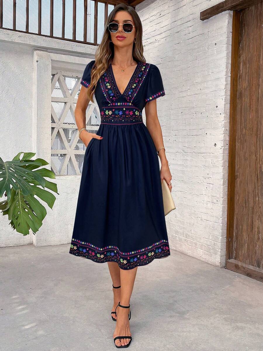 Vestido Clara Boho Midi Decote V Retrô