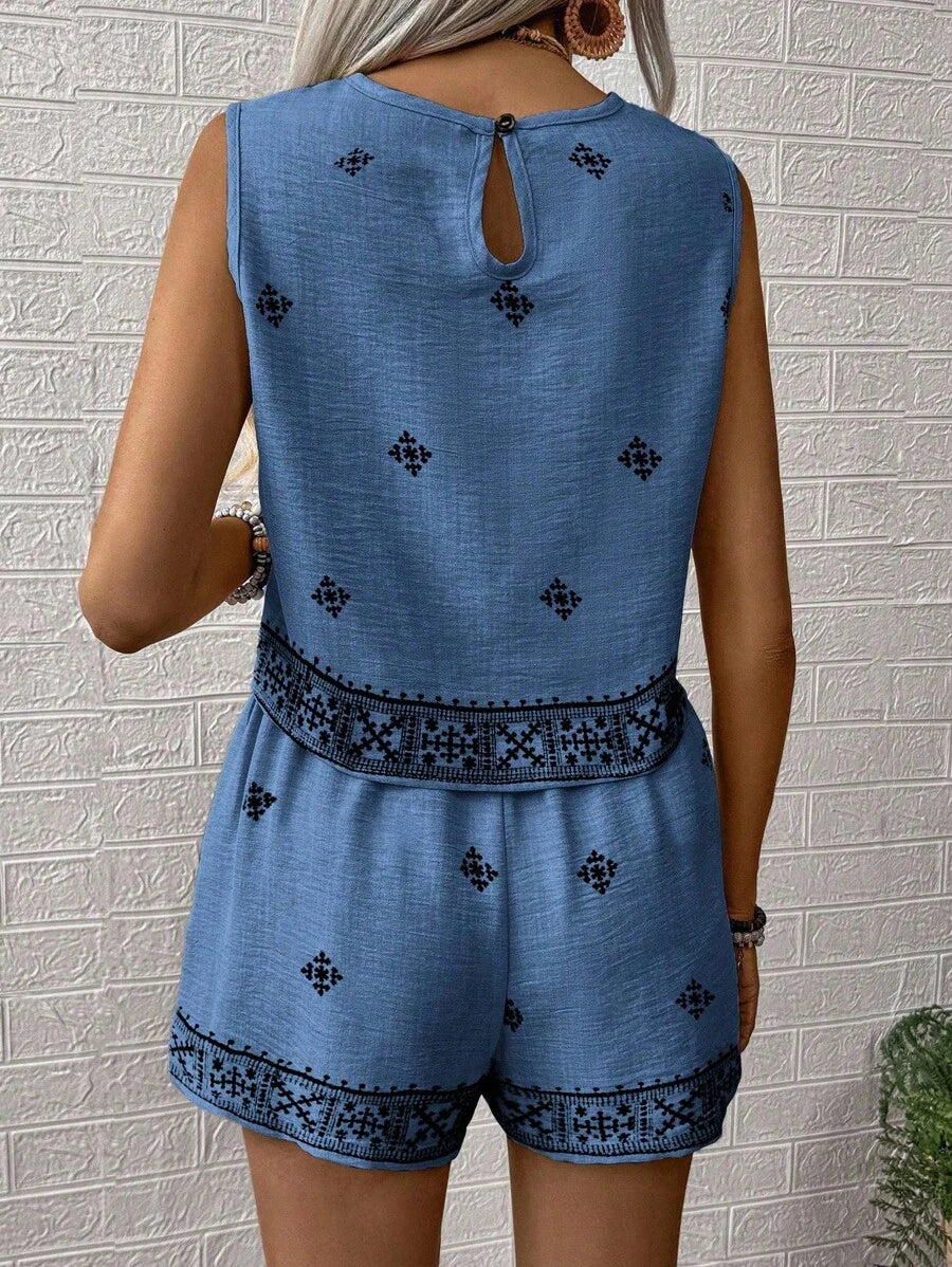 Conjunto Aurora Colete e Shorts Casual