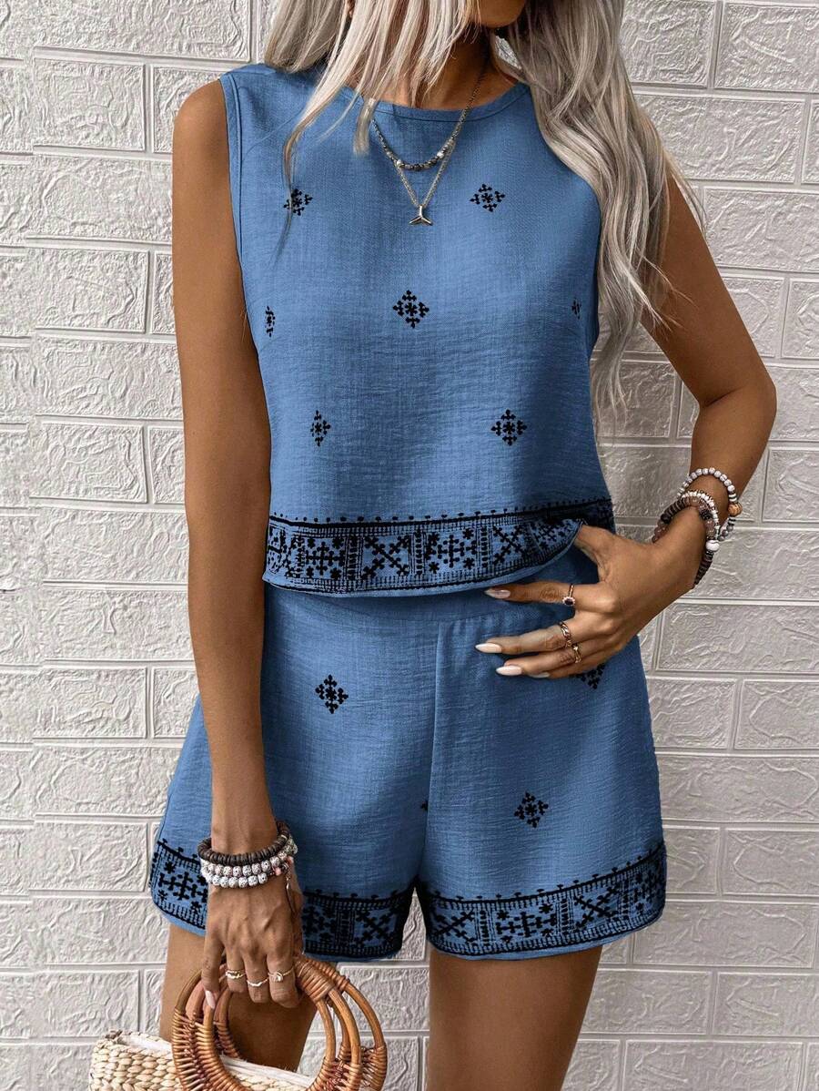 Conjunto Aurora Colete e Shorts Casual