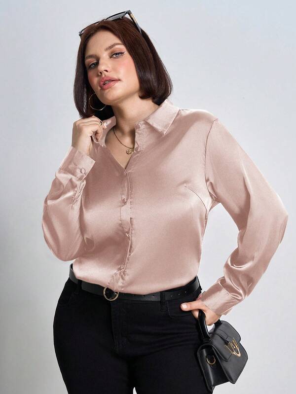 Camisa de Cetim Empoeirado Plus Size Feminina