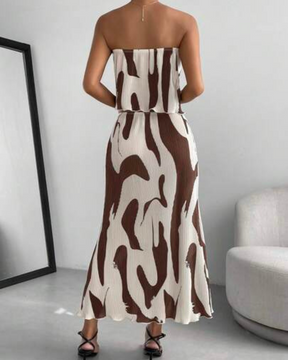 Conjunto Feminino Elegante Estampado com Design Assimétrico - Nelima